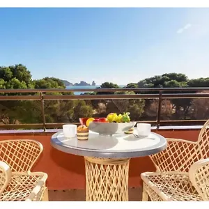 https://duplex-beach-apartment.topcostabravahotels.com