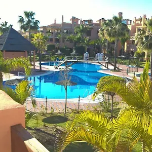 https://new-hacienda-del-sol-beachside-apt-marbella.1costadelsol.com